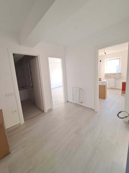 Titan, Pallady, metrou Teclu, dec. 56 mp, finalizat, centrala, mutare 2025