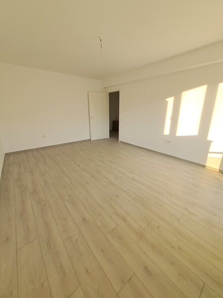 Titan, Pallady, metrou Teclu, dec. 56 mp, finalizat, centrala, mutare 2025